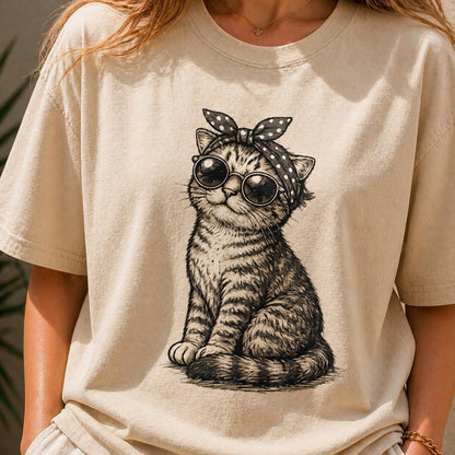 Cute Cat With Bandana Shirt, Funny Aesthetic Cat Tee, Vintage Style Cat Graphic T-Shirt, Cat Lover Gift, Trendy Cute Animal Shirt
